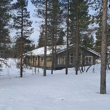 Lepolaavu, Villa Saariselka